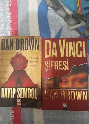 'DAN BROWN