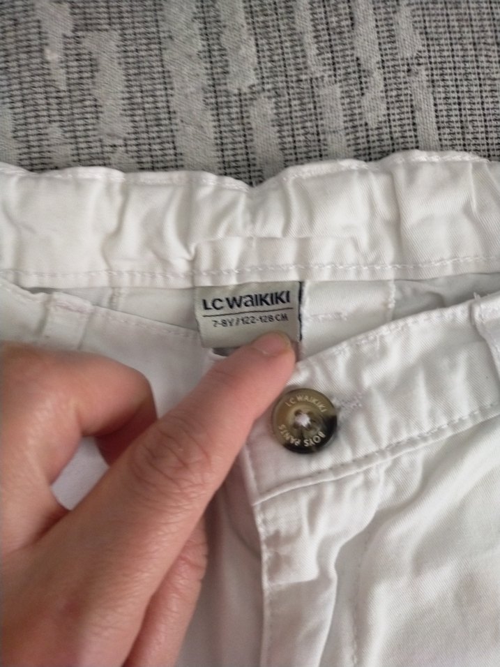 Erkek Beyaz Pamuklu Rahat Kesim Şort - Görsel 3