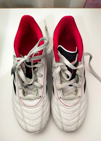 35 numara erkek çocuk halı saha ayakkabısı - Görsel 4