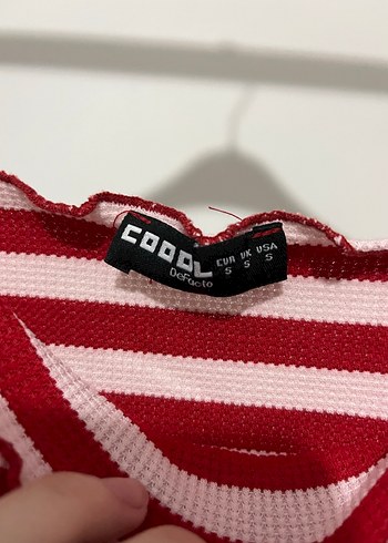 Kırmızı Çizgili İnce Askılı Mini Atlet - Görsel 2