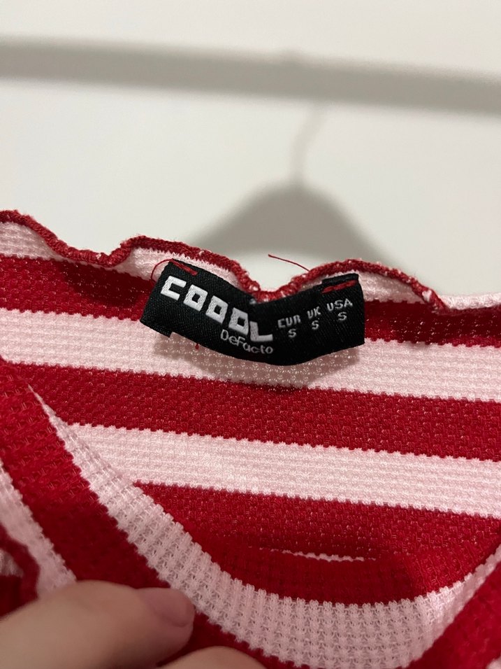 Kırmızı Çizgili İnce Askılı Mini Atlet - Görsel 2