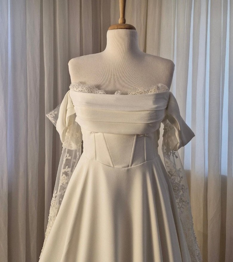 Uzun Beyaz Straplez A Kesim Vintage Gelinlik - Görsel 3