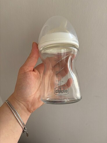  Beden Biberon chicco - natural feeling- cam