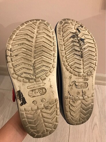 38 Beden Crocs