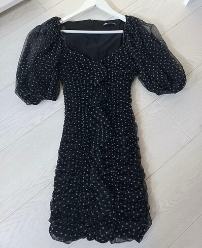 Zara Puantiyeli Elbise
