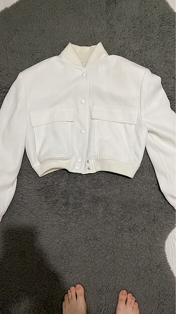 Zara beyaz bomber ceket