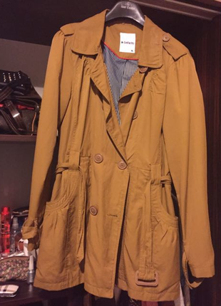 Trenchcoat