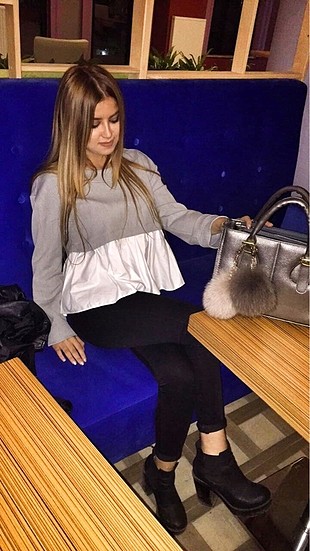 Altı beyaz