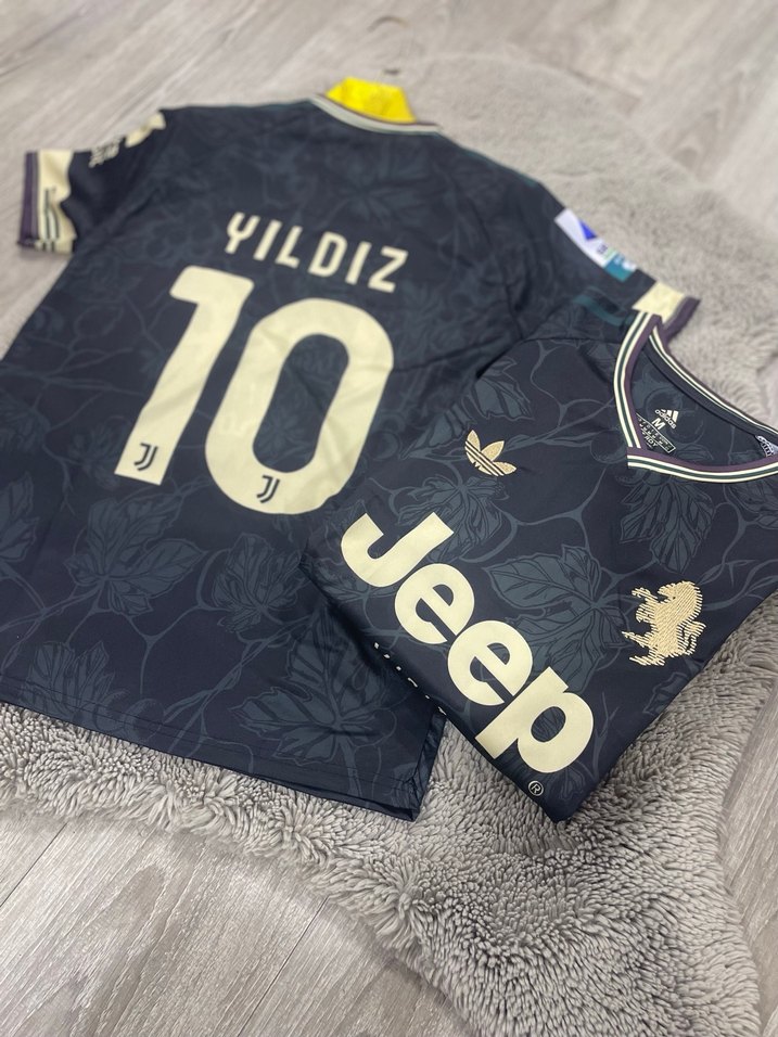 Yıldız Juventus Forması - Görsel 2