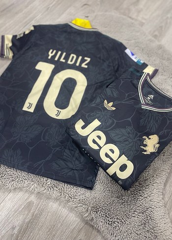 Yıldız Juventus Forması - Görsel 2