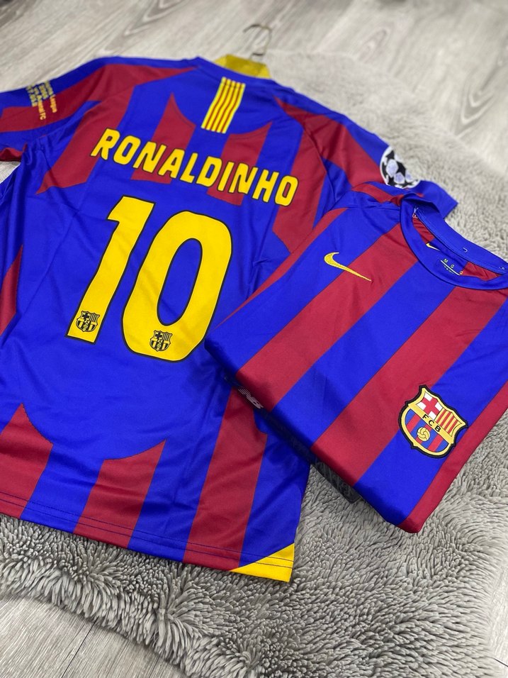 Ronaldinho Barcelona Forma - Görsel 2