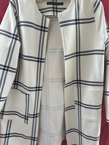s Beden Beyaz yakasız blazer ceket