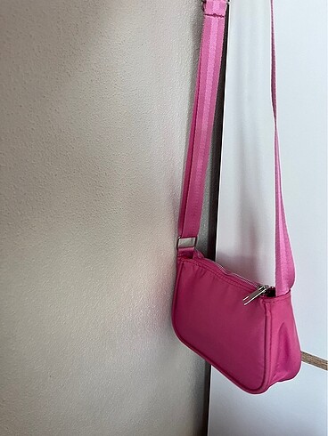Beden Pembe çanta