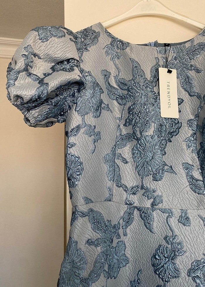 Mavi Jakarlı midi boy elbise - Görsel 4