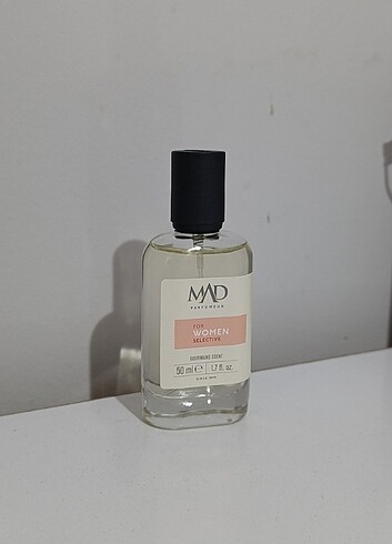 Beden Renk Sıfır Mad Parfum W183