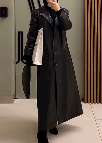 Düğmeli Siyah Deri Kadın Kaban - Görsel 3