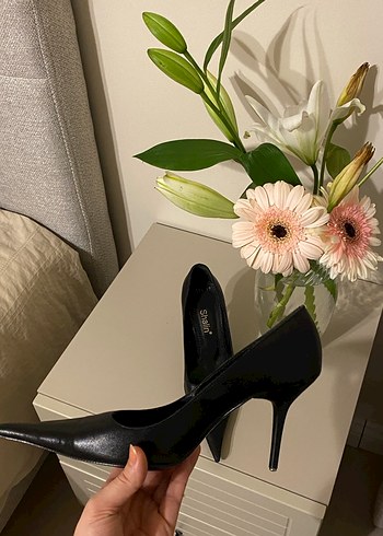 Siyah Stiletto - Görsel 3