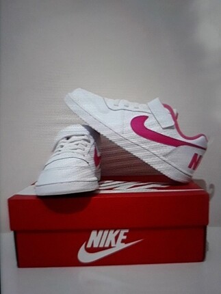 Nike court borough