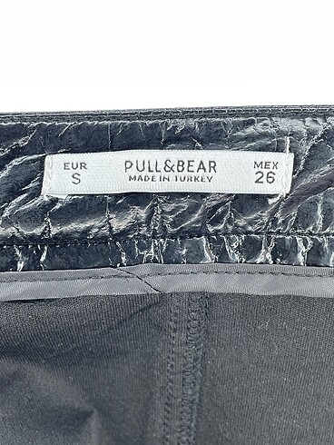 s Beden siyah Renk Pull and Bear Mini Etek %70 İndirimli.