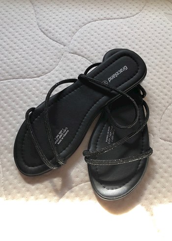 Siyah İnce Topuklu Kadın Sandalet - Görsel 5