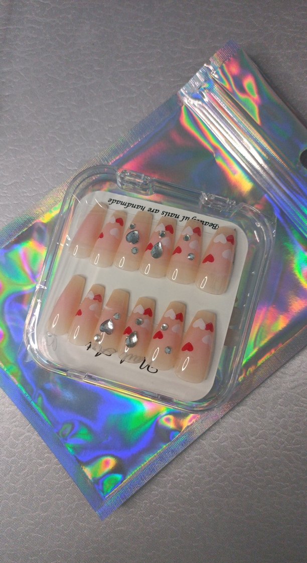Renkli Kalpli Tırnak Süsü Seti - Görsel 2