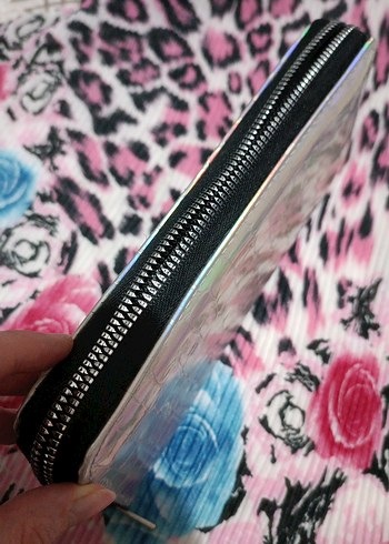 Parlak Yılan Desenli Fermuarlı Kadın Cüzdanı - Görsel 3