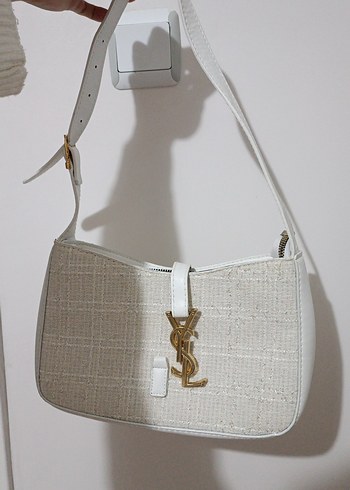 Beyaz Tokalı Parisian Kadın Çantası - Görsel 2