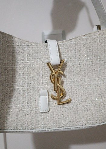 Beyaz Tokalı Parisian Kadın Çantası - Görsel 3