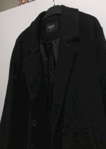 Siyah Düğmeli Kaban - Görsel 10