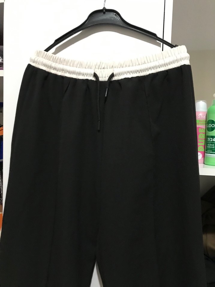 Siyah Rahat Kesim Kadın Kumaş Pantolon - Görsel 2