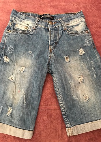 Erkek Çocuk Mavi Yırtık Denim Şort - Görsel 2