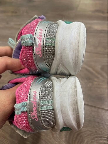 25 Beden pembe Renk Skechers 25 numara kız çocuk ayakkabı
