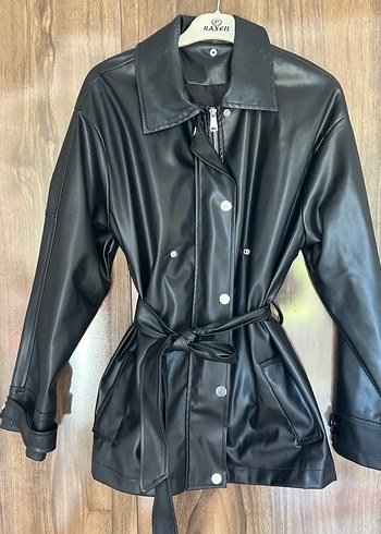 Kadın Siyah Deri Kemerli Ceket - Görsel 3