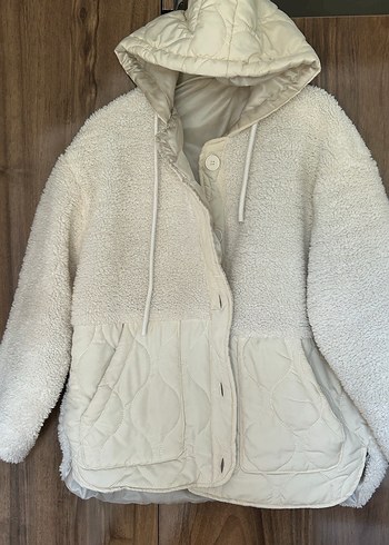 Kadın Kapüşonlu Beyaz Peluş Ceket - Görsel 4