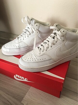 Nike Spor Ayakkabı