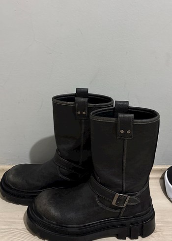 Erkek Siyah Deri Tokalı  Bot postal - Görsel 2