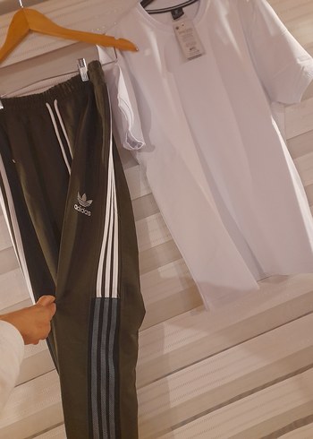 l beden haki renk alt takım olarakta  Rahat Kesim Eşofman Altı - Görsel 2