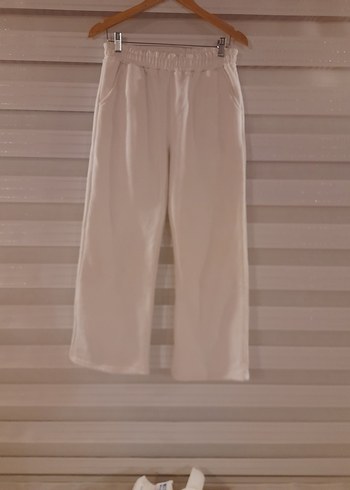 l Beyaz Rahat Kesim üç iplik kalın kumaş sıfır ayarinda - Görsel 2