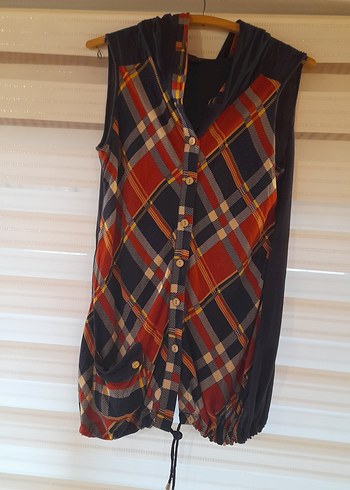 xl olur Düğmeli, Desenli, Kolsuz  bayan gömlek - Görsel 3