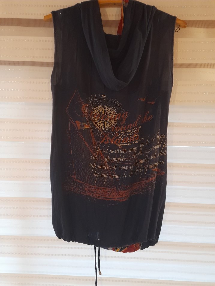 xl olur Düğmeli, Desenli, Kolsuz  bayan gömlek - Görsel 4