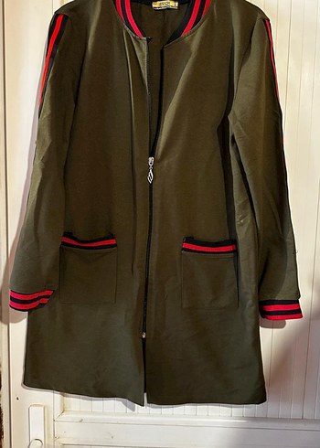 m  ve l olur haki renk Fermuarlı Ceket sıfır ayarinda çok temiz - Görsel 3