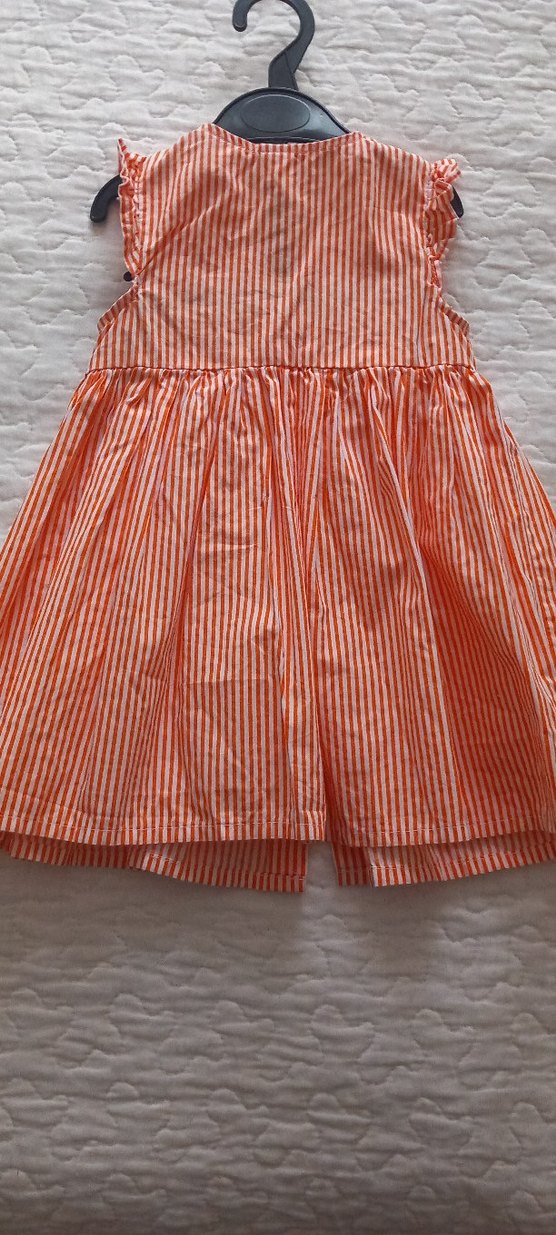 Turuncu Çizgili Kolsuz Kız Elbisesi - Görsel 2