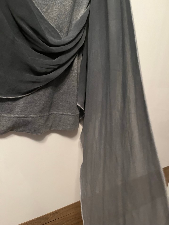 Gri şifon detaylı bluz - Görsel 3