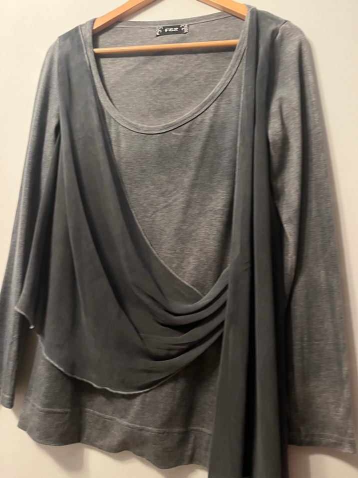 Gri şifon detaylı bluz - Görsel 2