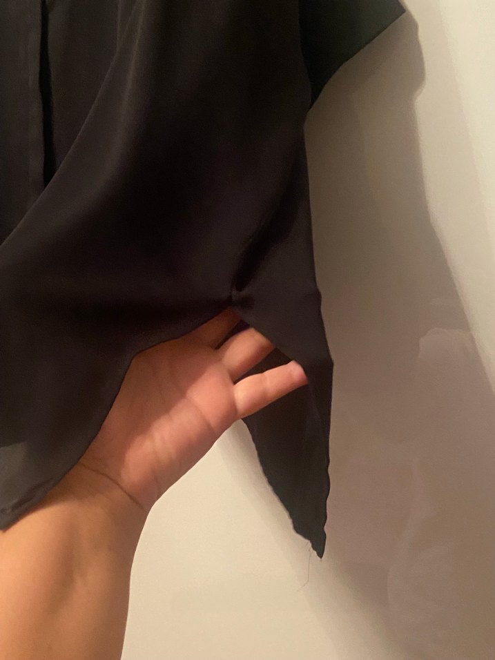 Siyah Salaş Dökümlü Kadın Gömlek - Görsel 4