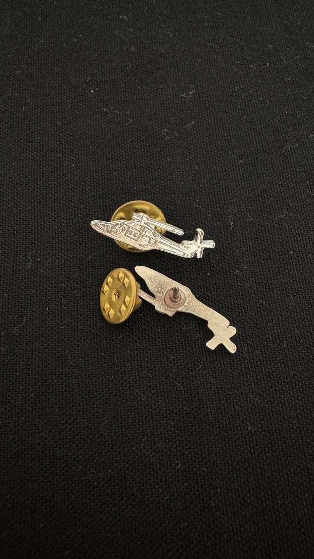 Helikopter Şeklinde Rozet (2 Adet) - Görsel 2