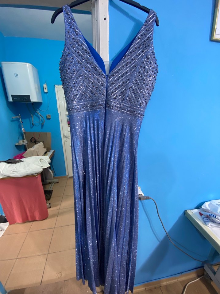 Mavi Pileli Uzun Abiye Elbise - Görsel 4