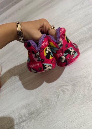 Kız Çocuk Renkli Örgü Sıcak Ev Terliği - Görsel 3