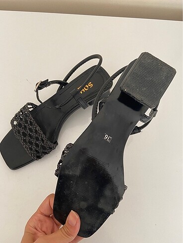 36 Beden siyah Renk Sıfır sandalet