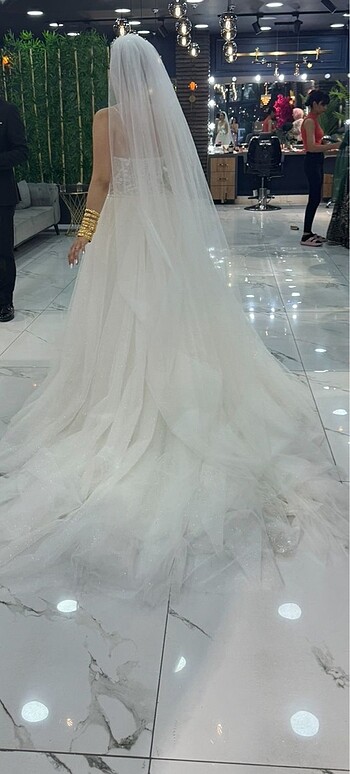 Oleg cassini gelinlik - Görsel 2